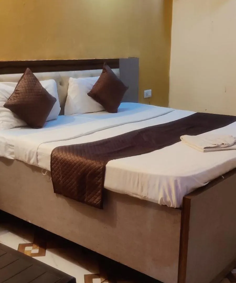 Hotel Prime Stay New Delhi 0*,  India